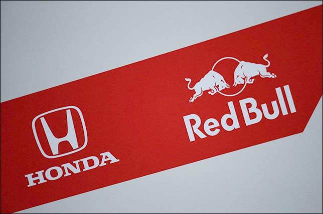 В Red Bull уже определились с переходом на моторы Honda?