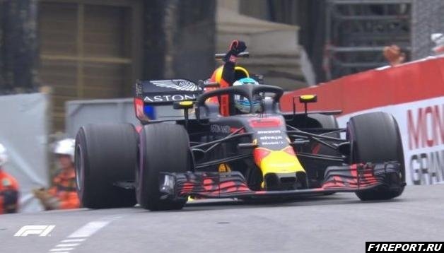 Представители Red Bull сообщили о том, что произошло с болидом Риккардо в Монако