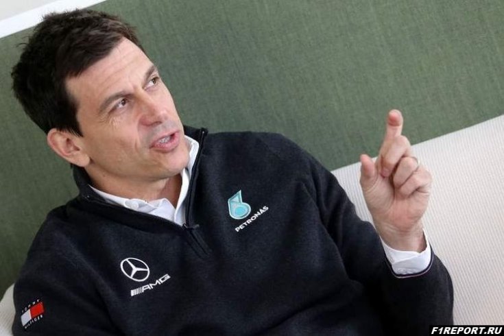 Руководители Mercedes не будут увольнять главного стратега команды