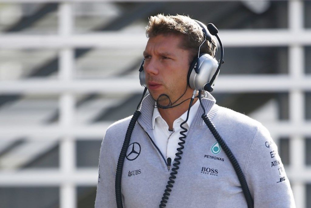 Mercedes не будет увольнять главного стратега после ошибки в Шпильберге