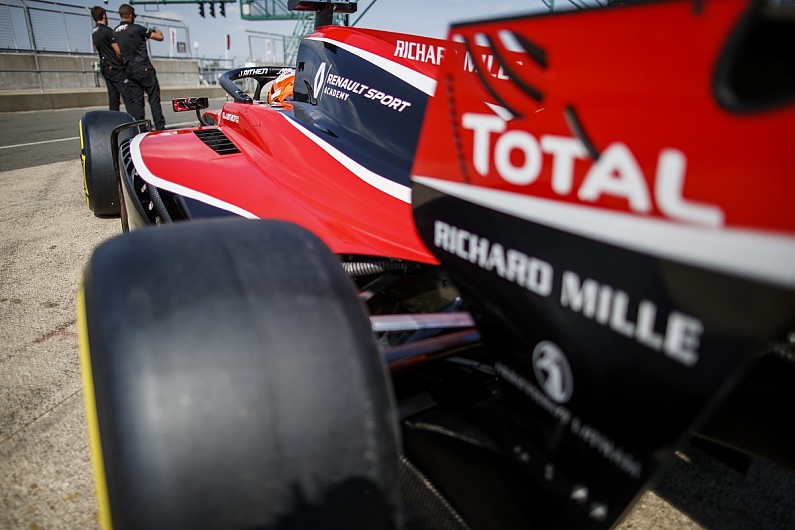 В “Формуле-2” команды начали тесты обновленного шасси