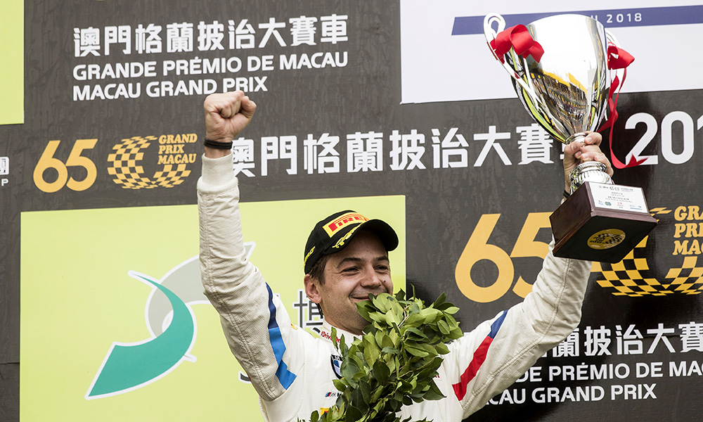 Фарфус принес “БМВ Тим Шницер” победу в Мировом кубке ФИА ГТ