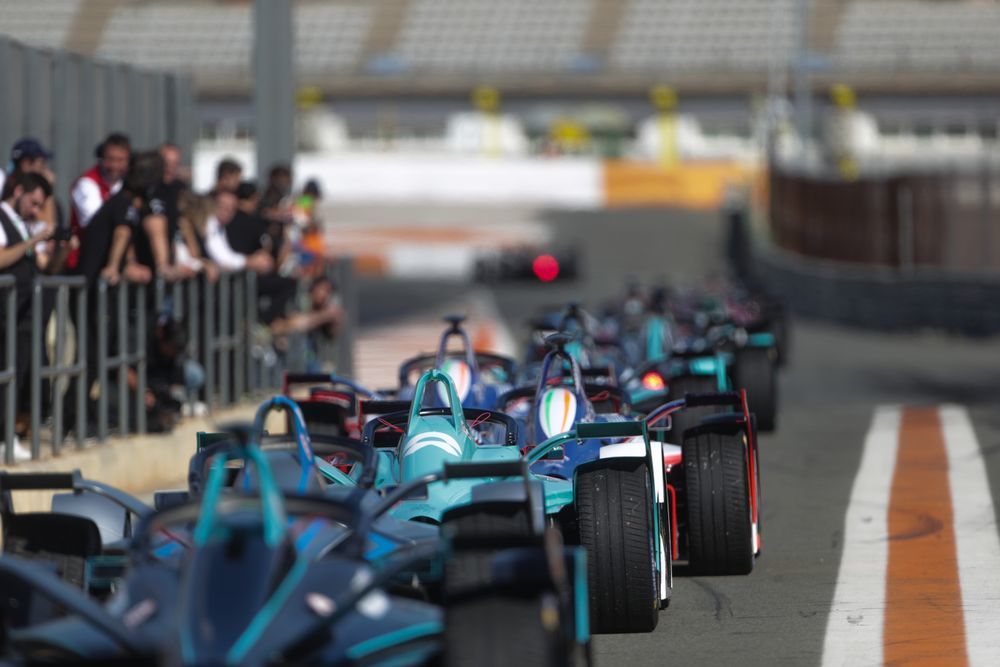 5 причин следить за новым сезоном Формулы E